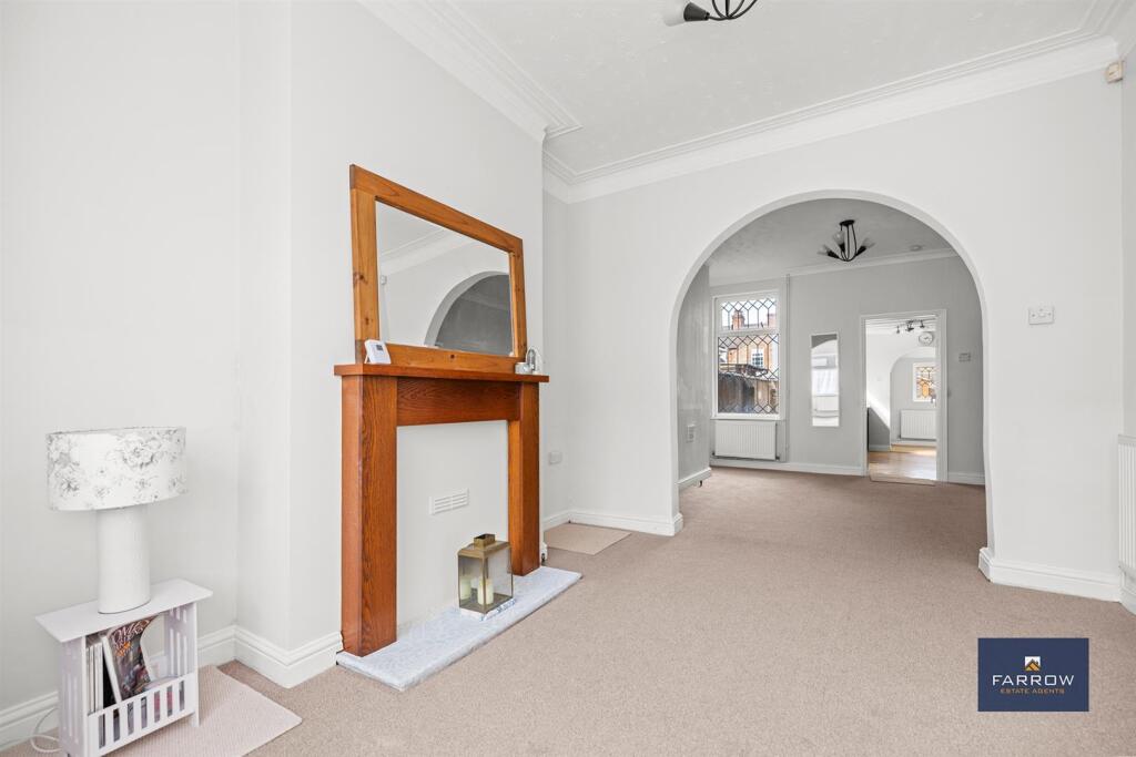 House in Doncaster - View 4
