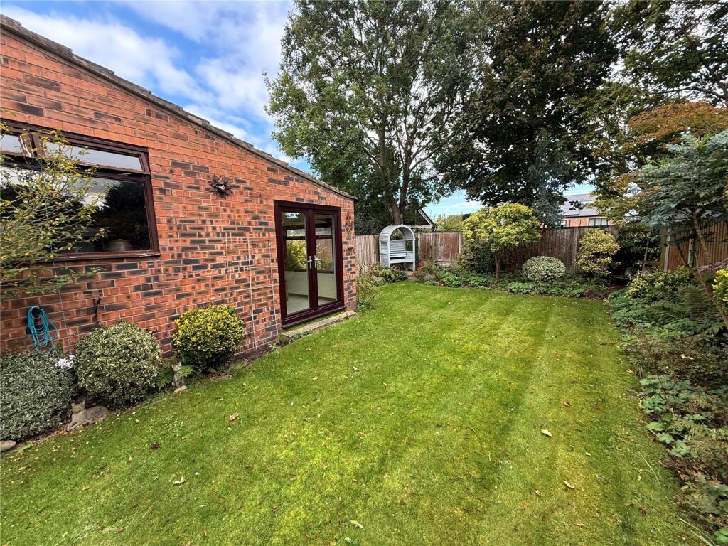 House in St Helens, Eccleston - More