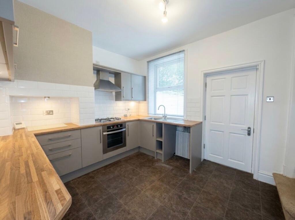House in Pendle, Barrowford - View 2