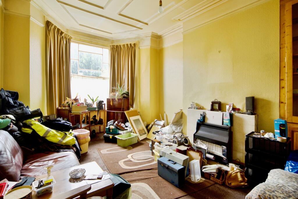 House in London - View 3