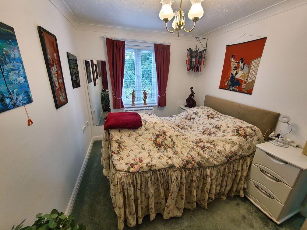 Apartment in Southampton - More