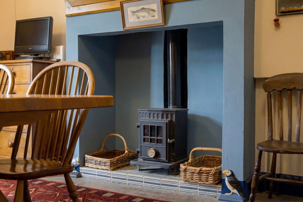 The Old Vicarage, Howroyd Lane, Whitley, WF12 photo 4