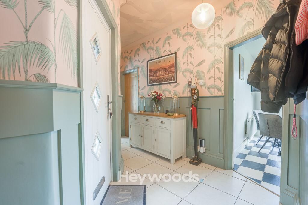 House in Newcastle-under-Lyme, Staffordshire - View 4