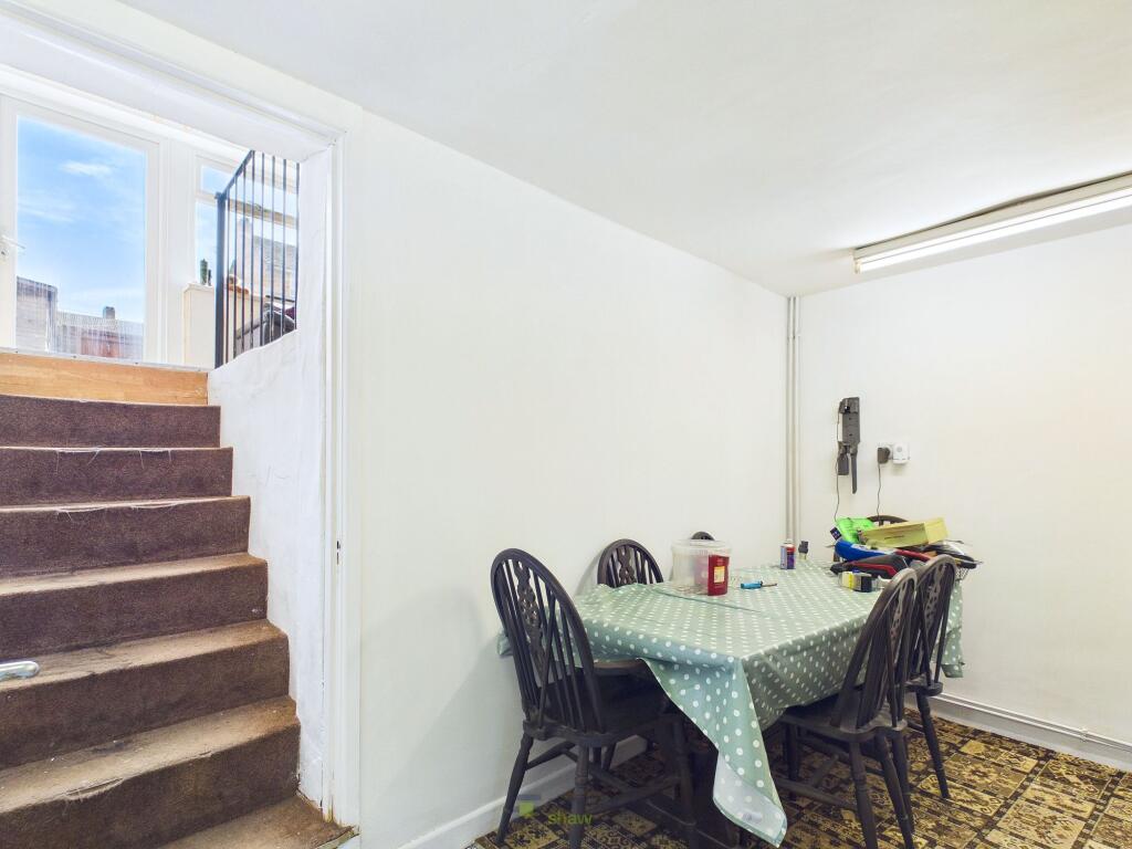 House in Portsmouth - View 3