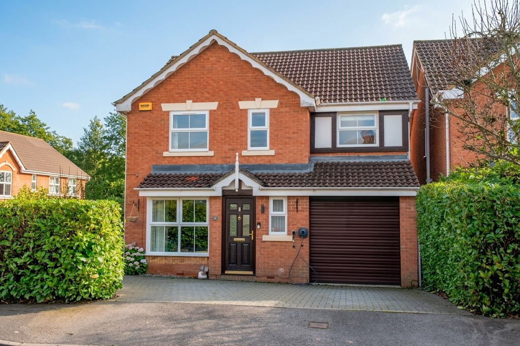 Main image of property: Cole Close, Andover, SP10 4NL
