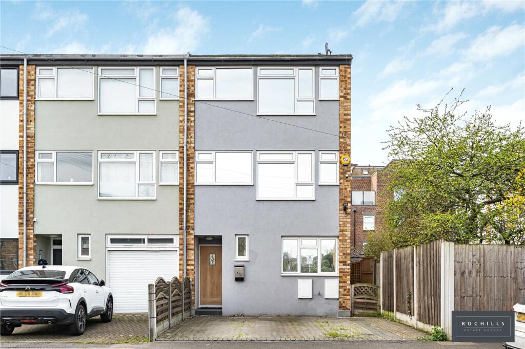 Main image of property: Thames Street, Walton-on-Thames, Surrey, KT12