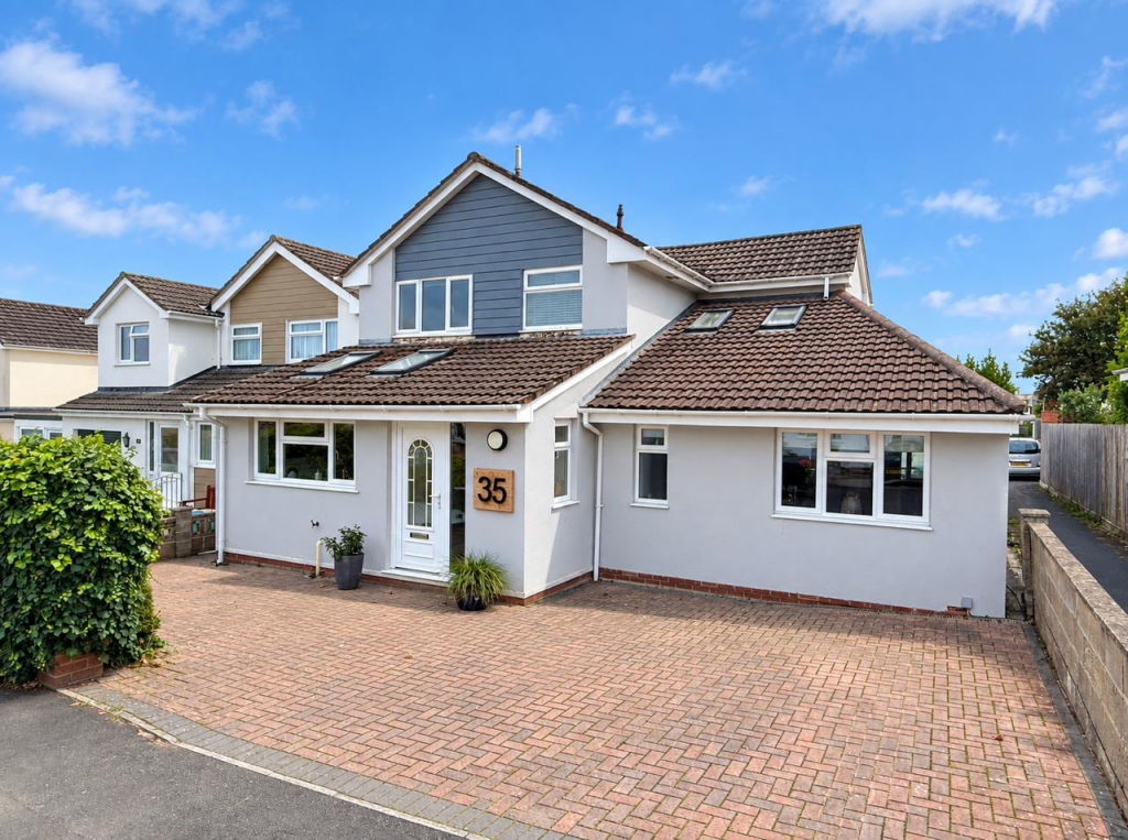 Main image of property: Cavie Road, Braunton