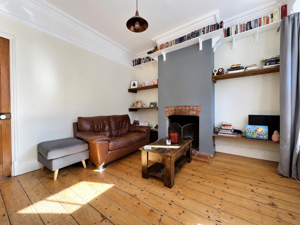 House in Leicester - View 3
