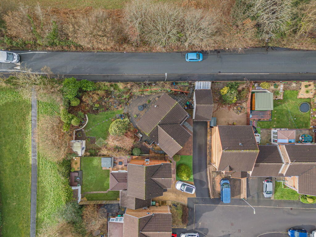 Clos Cae Pwll, Nelson, Treharris photo 4