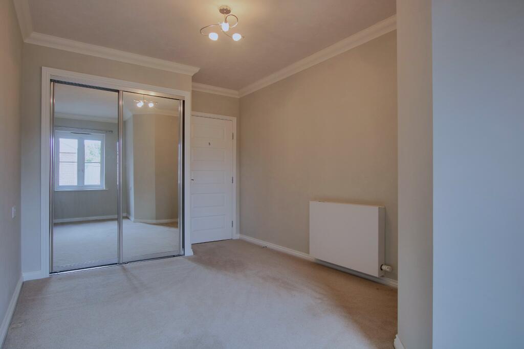 Apartment in Romsey, Tadburn - View 5
