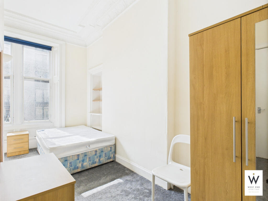 Apartment in Glasgow, Queen's Cross, North Woodside - View 6