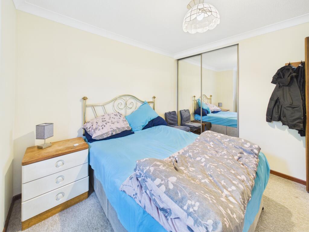 Apartment in Cambridge - View 4