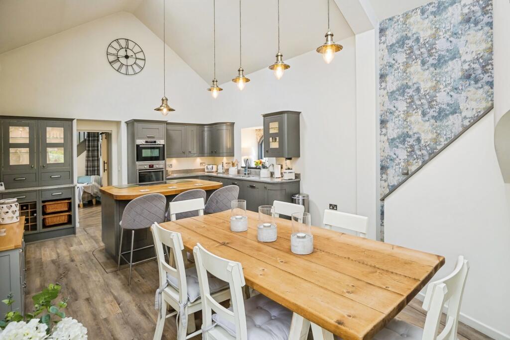 House in Chester, Gwernaffield and Pantymwyn - View 5