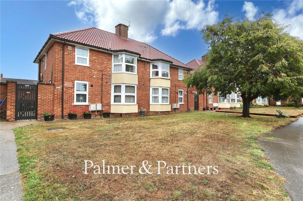 Main image of property: Goldcrest Road, Ipswich, Suffolk, IP2