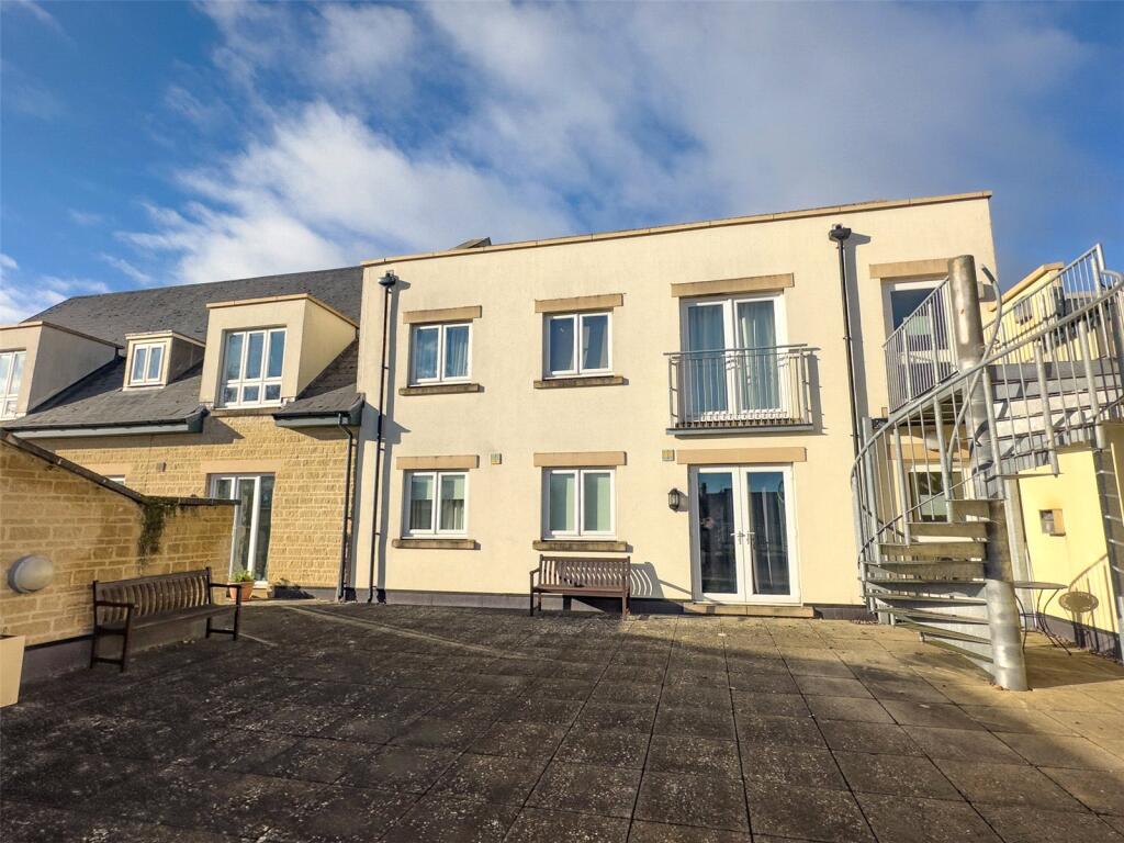 Main image of property: Marriotts Walk, Witney, Oxfordshire, OX28