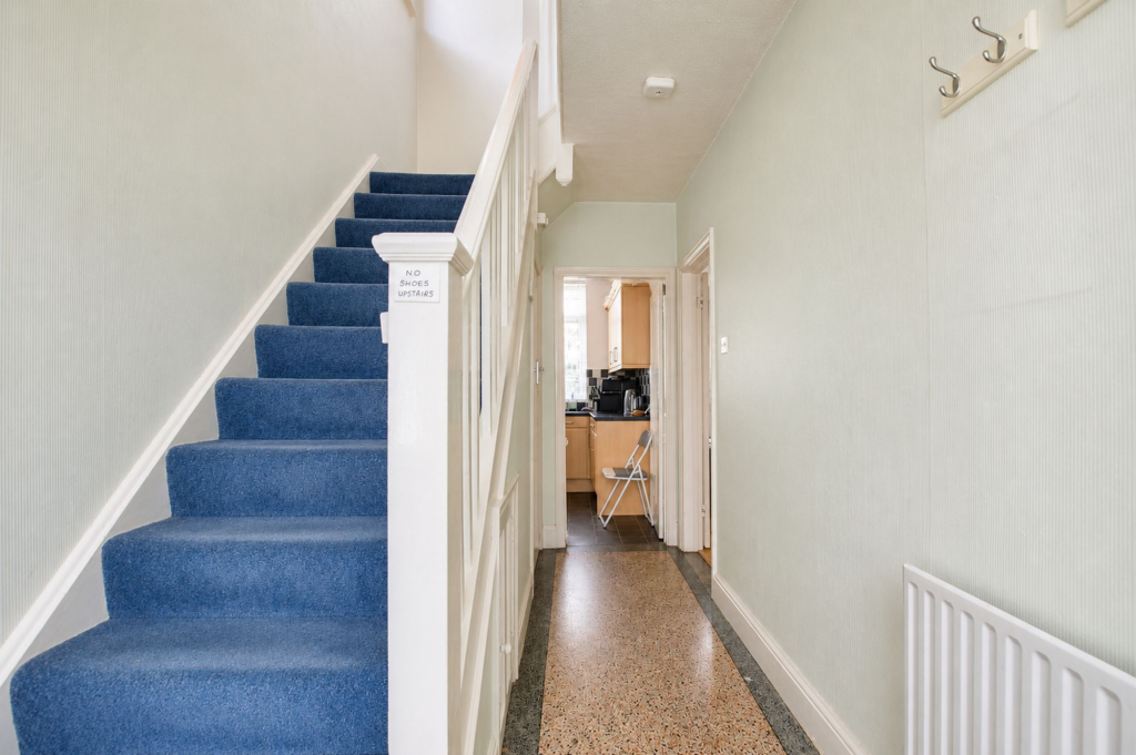 House in Leicester - View 5