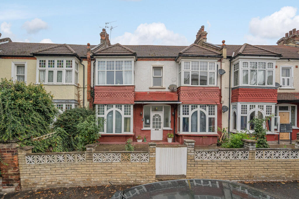 Apartment in London - View 3