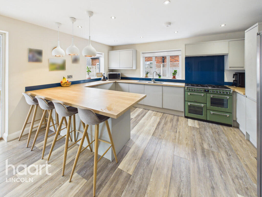 House in North Kesteven, Branston and Mere - View 4