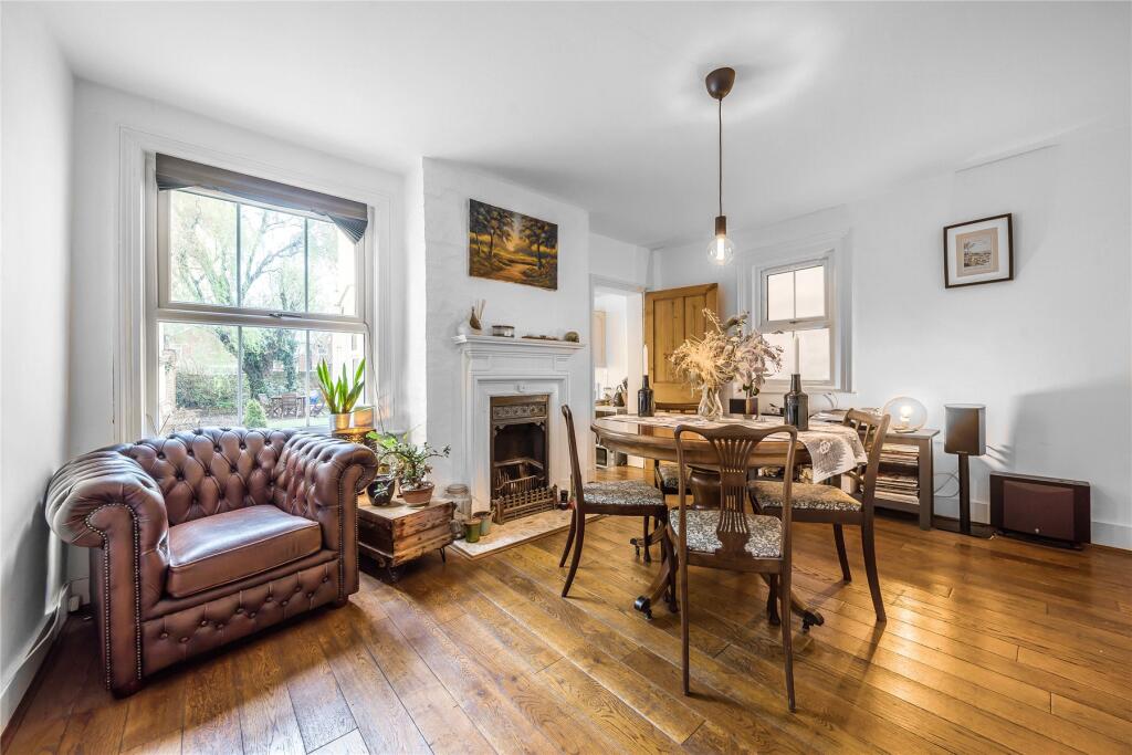 Markenfield Road, Guildford, Surrey, GU1 photo 2
