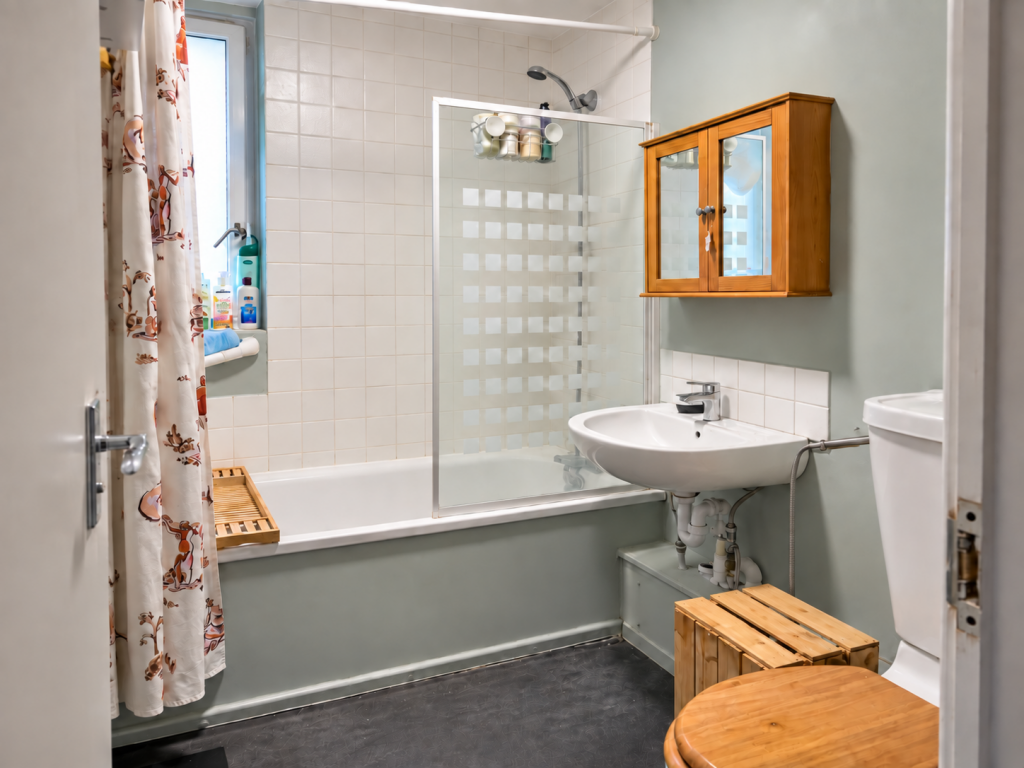 Apartment in London - View 5