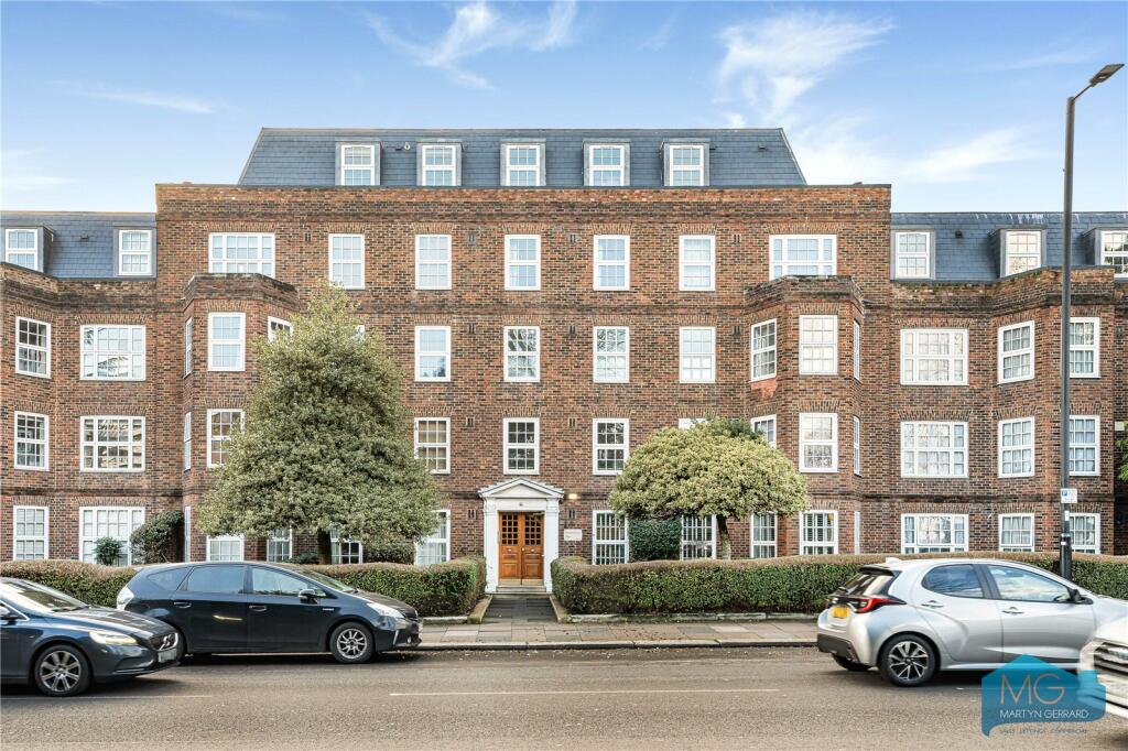 Main image of property: High Street, London, N14