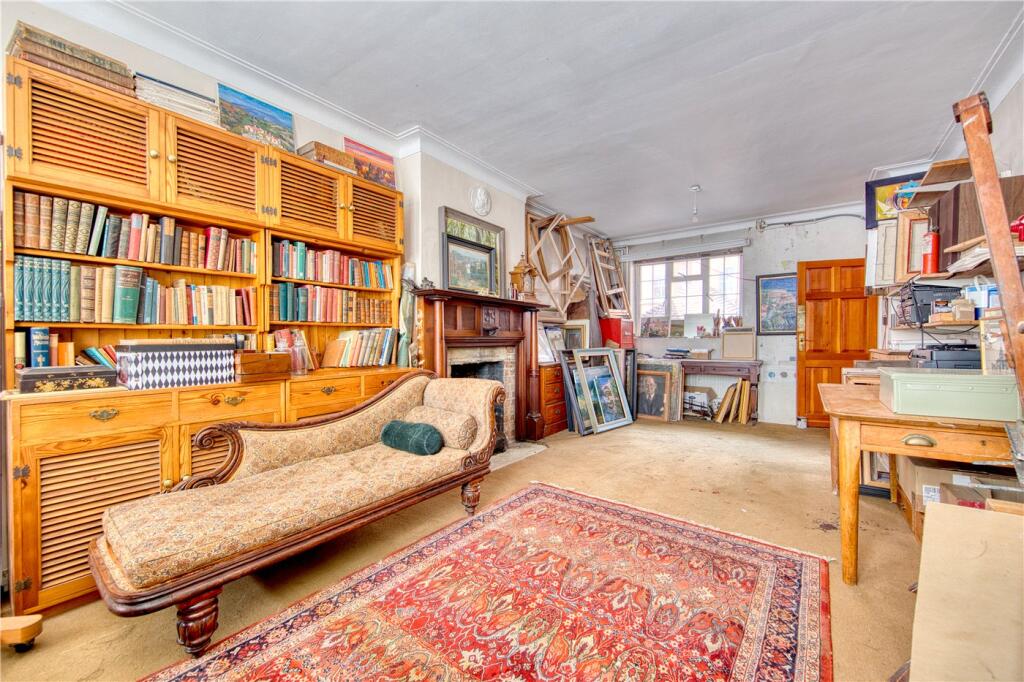 House in London, Kensington - View 3