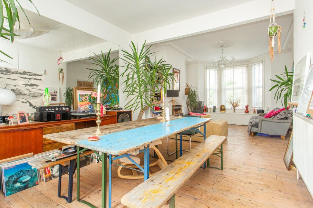 House in Thanet, Cliftonville West, Cliftonville - View 3