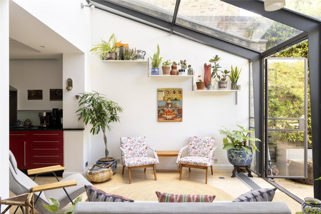 House in London - View 4