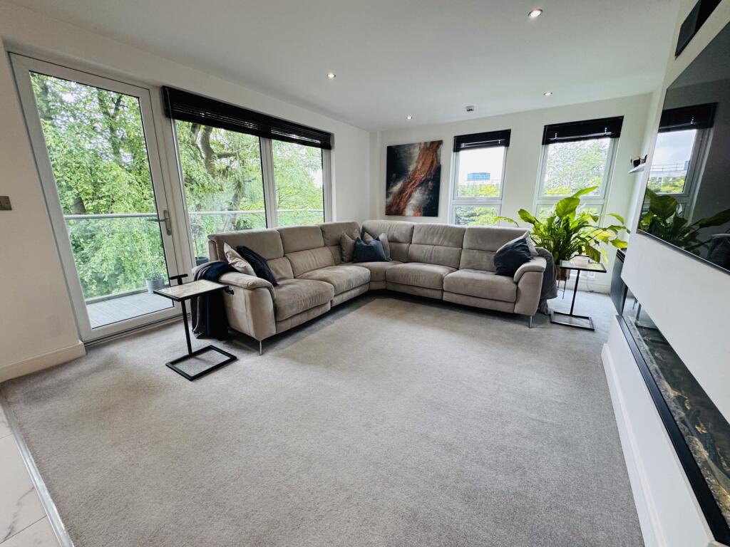 Chorley New Road, Horwich, Bolton, Greater Manchester, BL6 photo 4