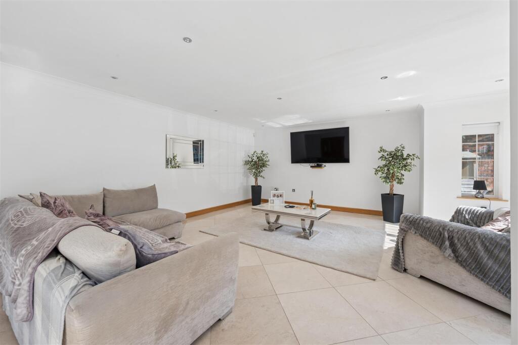 House in Knowsley - View 3