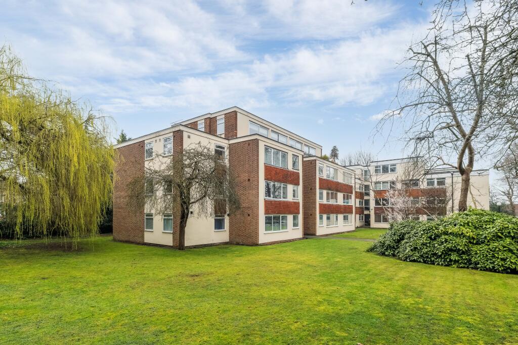 Main image of property: Liskeard Gardens, London, SE3