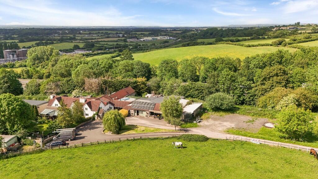 Main image of property: Parkfield, Bristol, BS16
