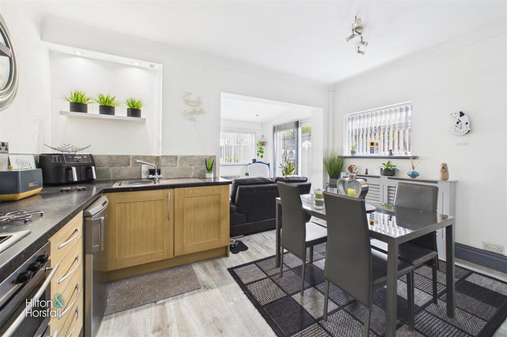 House in Pendle, Southfield, Nelson - View 5