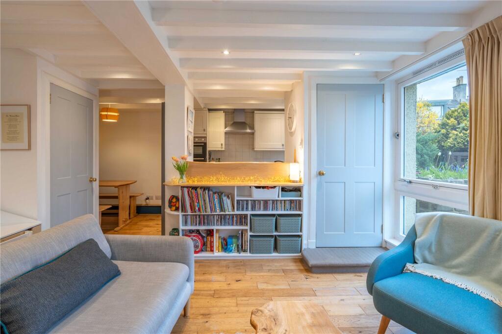 House in Edinburgh, Balgreen, Murrayfield - View 2