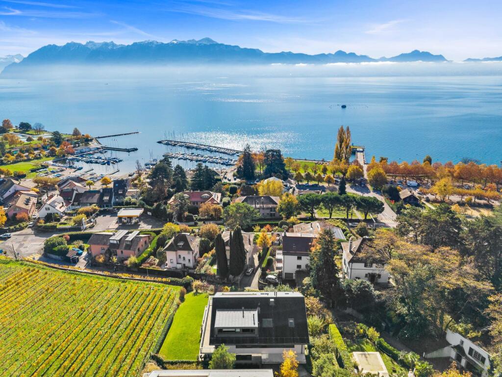 Main image of property: Vaud, Pully