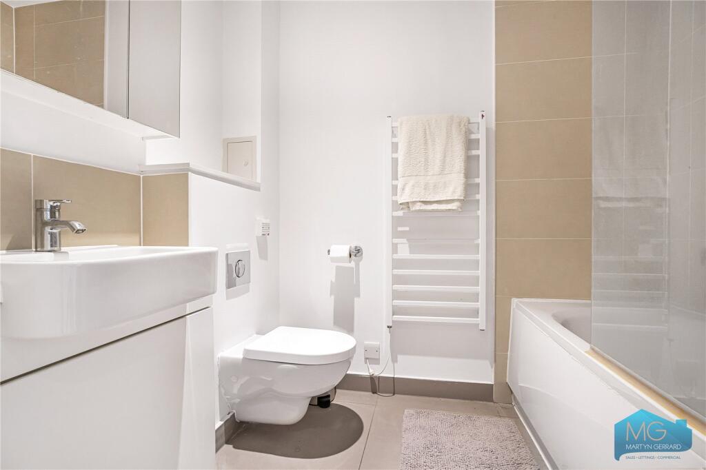 Apartment in London - View 4