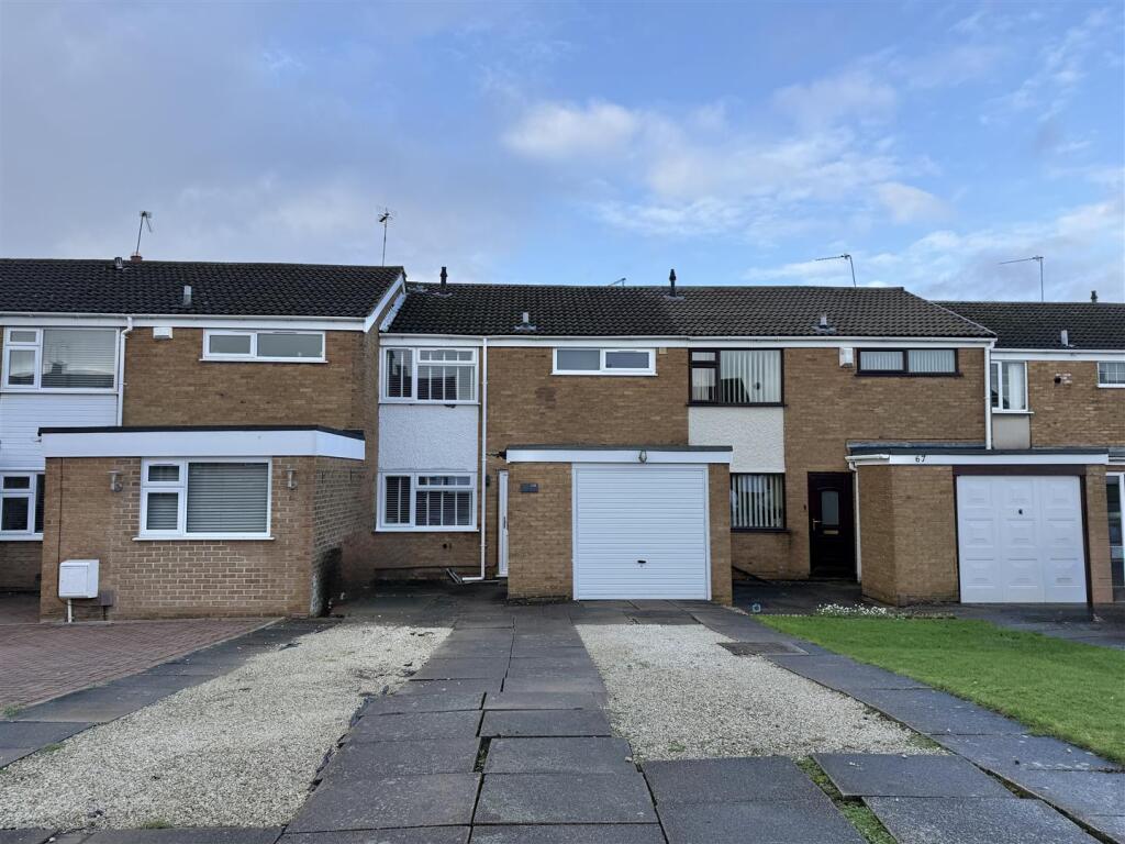 Main image of property: Penzance Avenue, Wigston