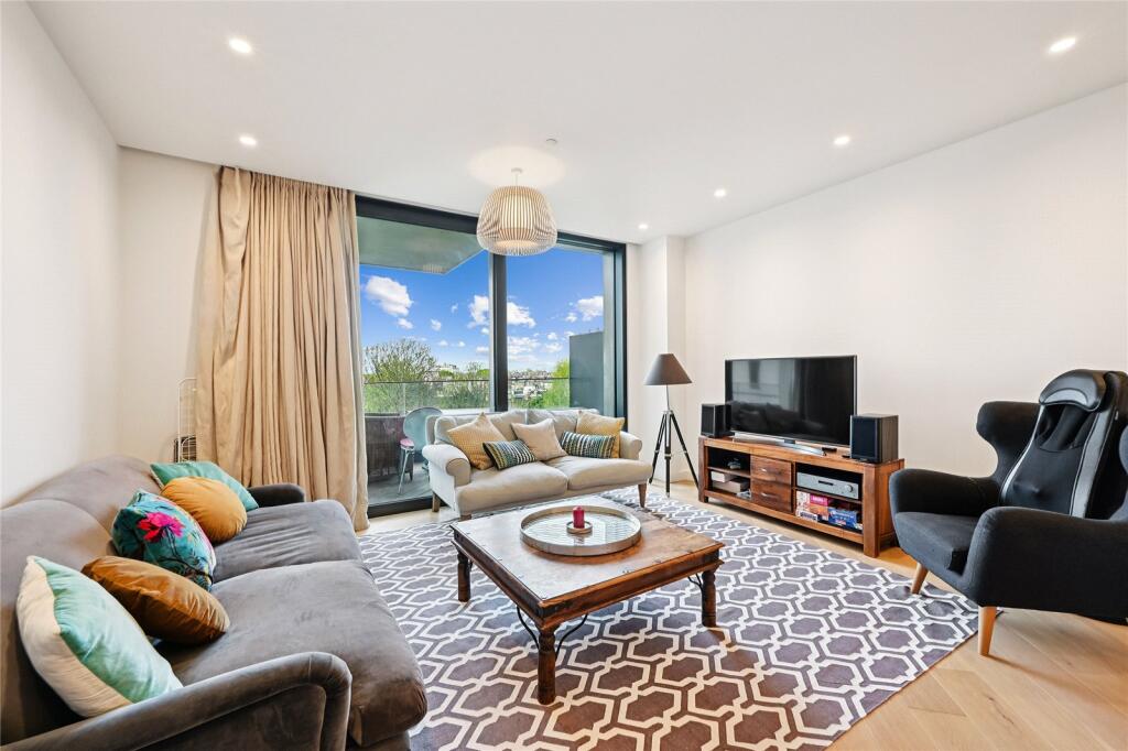 Main image of property: Wood Crescent, Television Centre, White City, London, W12