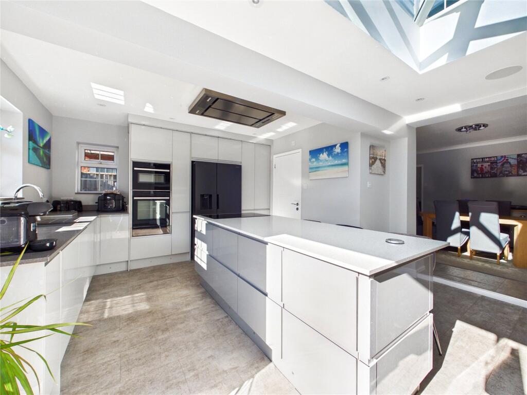 House in Braintree, Witham - View 3