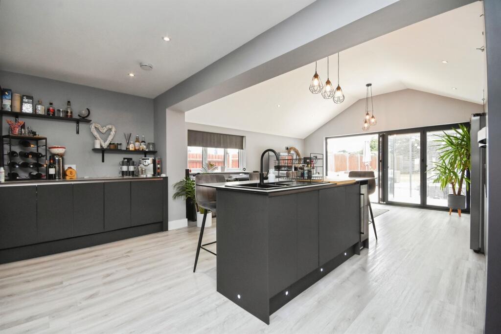 House in Braintree, Halstead - View 4