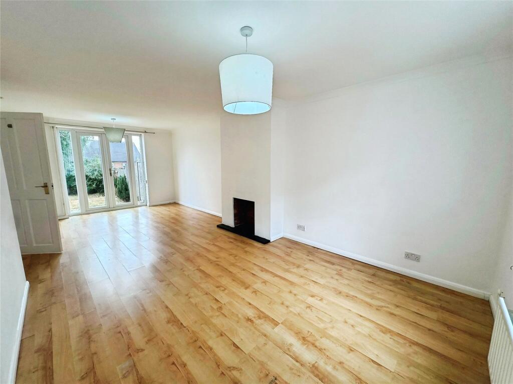House in Nottingham, Bestwood Park Estate - View 2