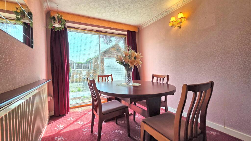 Lowestoft Road, Gorleston - View 4