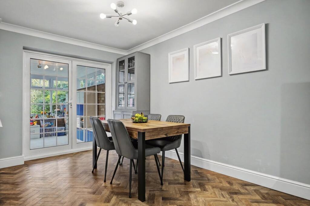 Tyrells Way, Great Baddow, Chelmsford, CM2 - View 6