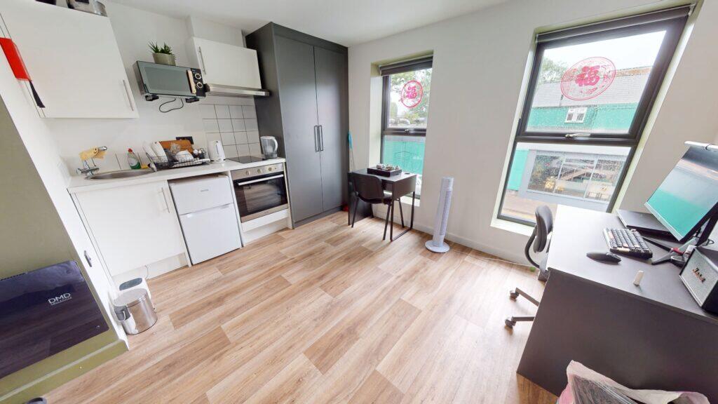 Additional image 6 of Studio 10, Pershore Road, Stirchley, Birmingham, B30 2YA