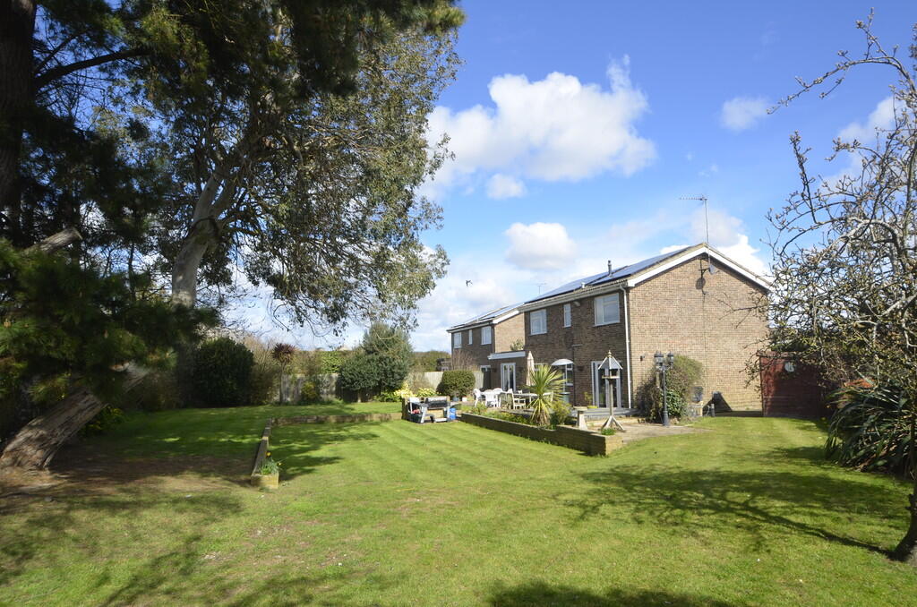 House in East Suffolk, Felixstowe - View 2