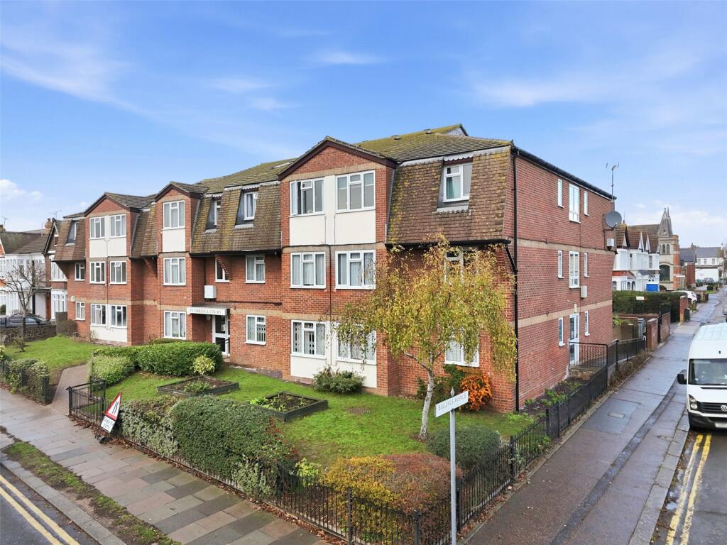 Main image of property: Riviera Drive, Southend-on-Sea, Essex, SS1