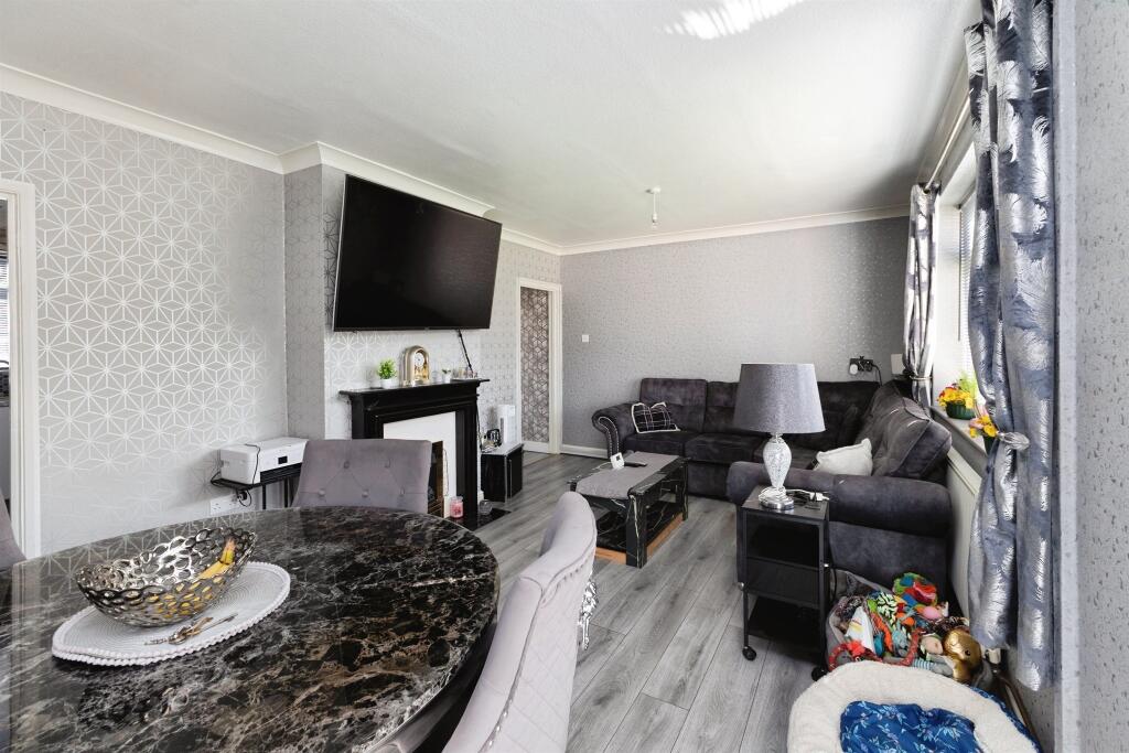 House in Stockton-on-Tees - View 3