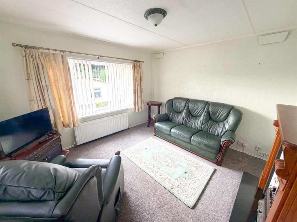 Cringles, Silsden, Keighley photo 5