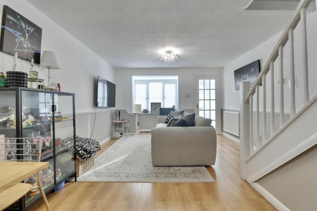 House in Portsmouth - View 4