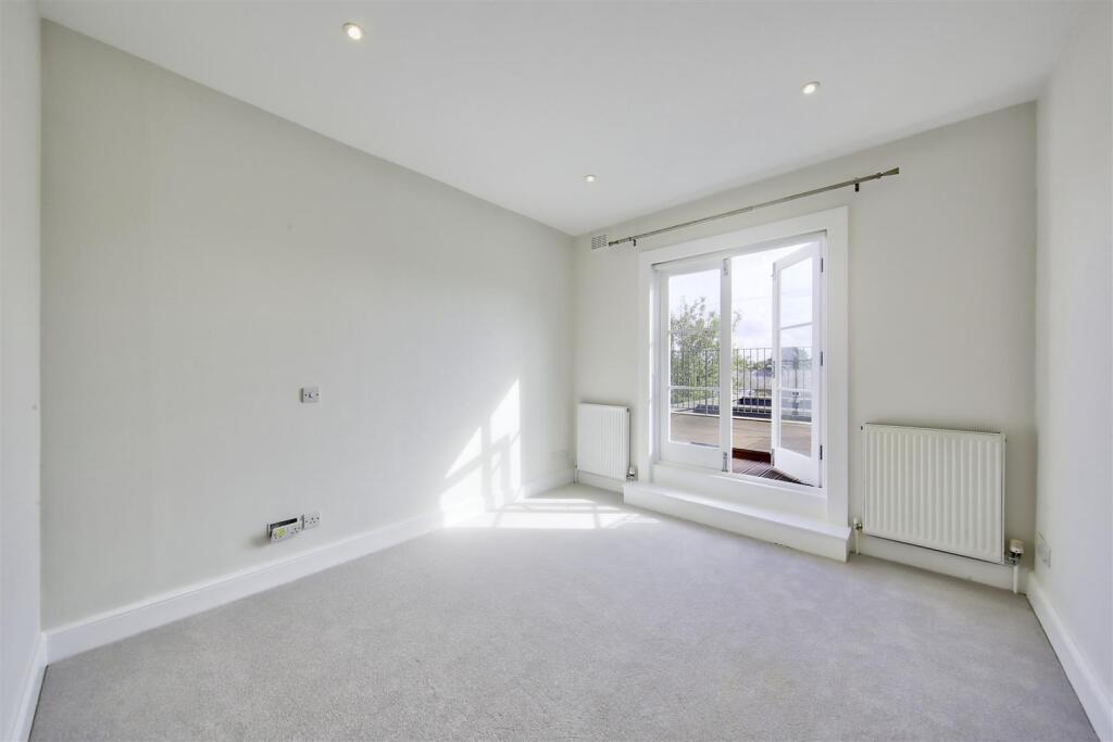 Apartment in London - View 4